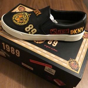 /product/dkny-braylee-sneakers-